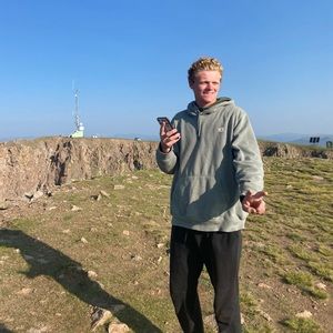 Meet your Posher, Seth